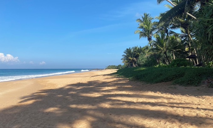 Maha Induruwa Villa | Beachfront Family Getaway – Relax and Enjoy Safe, Fun-filled Days by the Sea