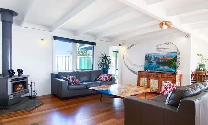Newhaven House | Newhaven Escape - Linen Included