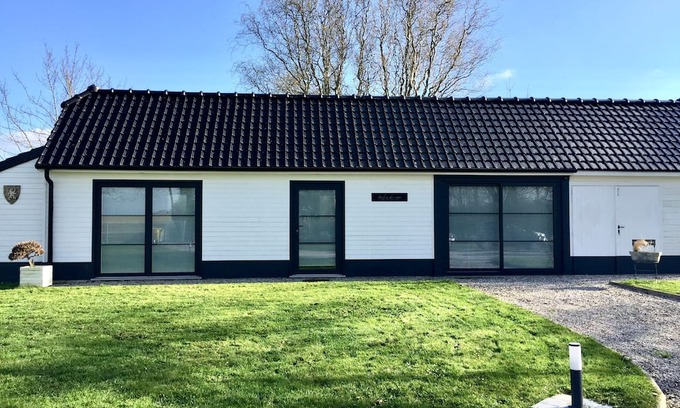 Volckerinckhove Apartment | L'atelier des rêves" gîte in a haven of peace