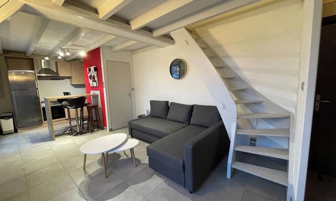 Sarrebourg Apartment | Fathala, appartement lumineux, face à la gare