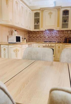 Old Boulevard Apartment | Angel