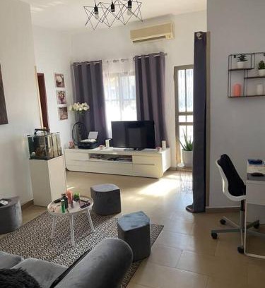 Lome Apartment | Appt (Togo2000)