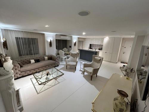 Craiova Apartment | Moerana Luxury Apart