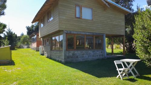 Meliquina Cabin | Cabañas Los Pinos