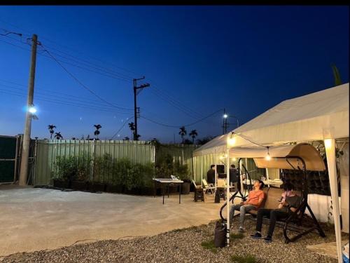 Dongshi District House | 夏橙民宿4人家庭房