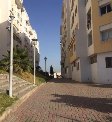 Branes Apartment | Doha val fleuri